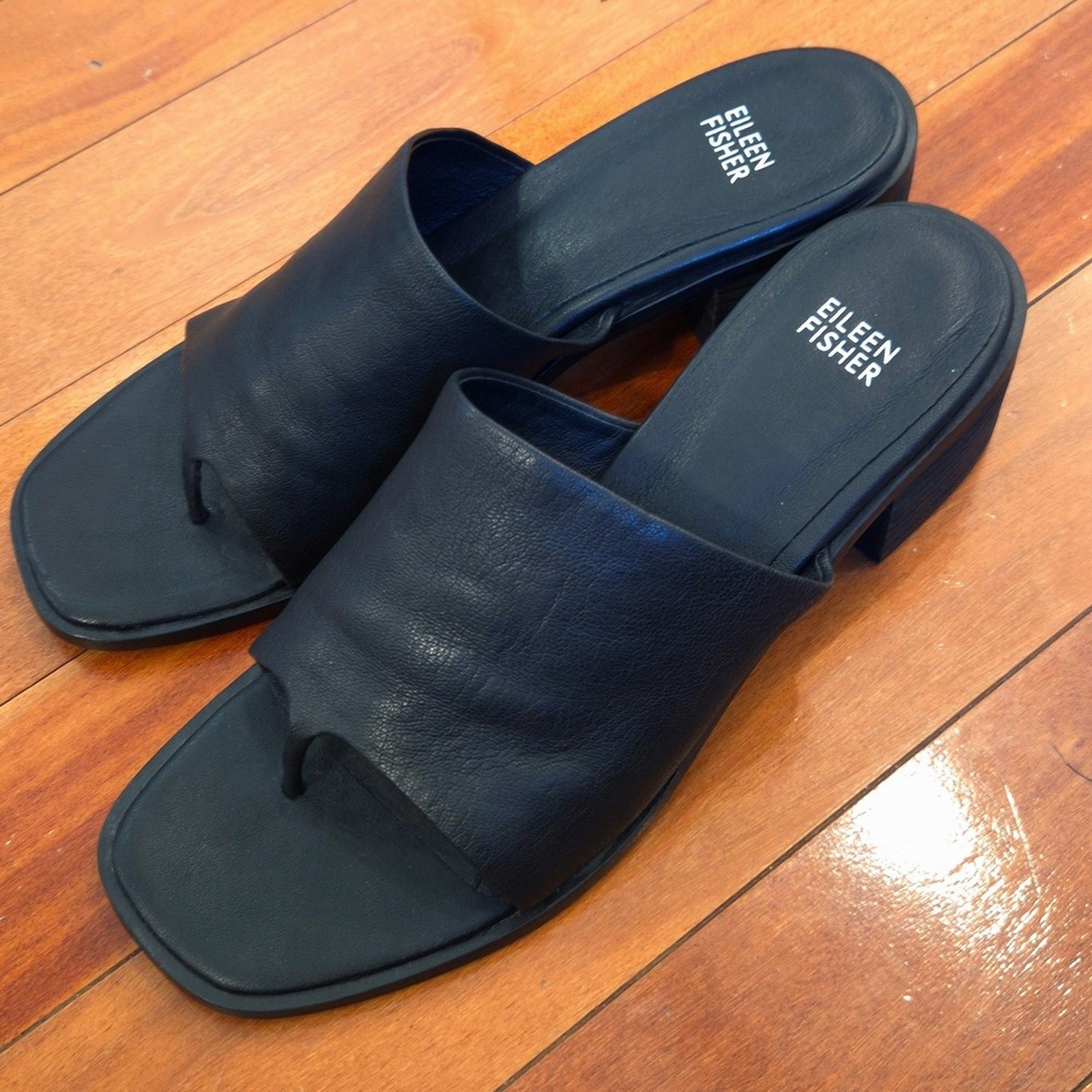 Eileen Fisher Thong Sandals Womens 9 Black Leather Square Toe Block Heel Slide